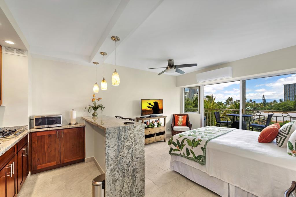Апартаменти Waikiki Shore 515 Beachfront & Upgrade Гонолулу Екстер'єр фото